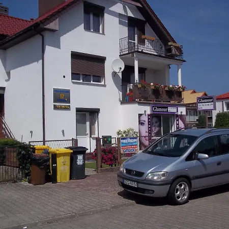 Goscinne Dabrowscy Dźwirzyno