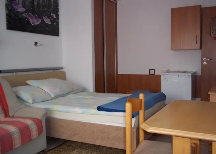 Goscinne Dabrowscy *