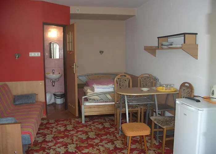 Goscinne Dabrowscy *